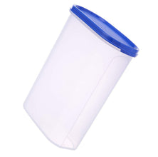 2000 ml transparent airtight food storage container with modular design.